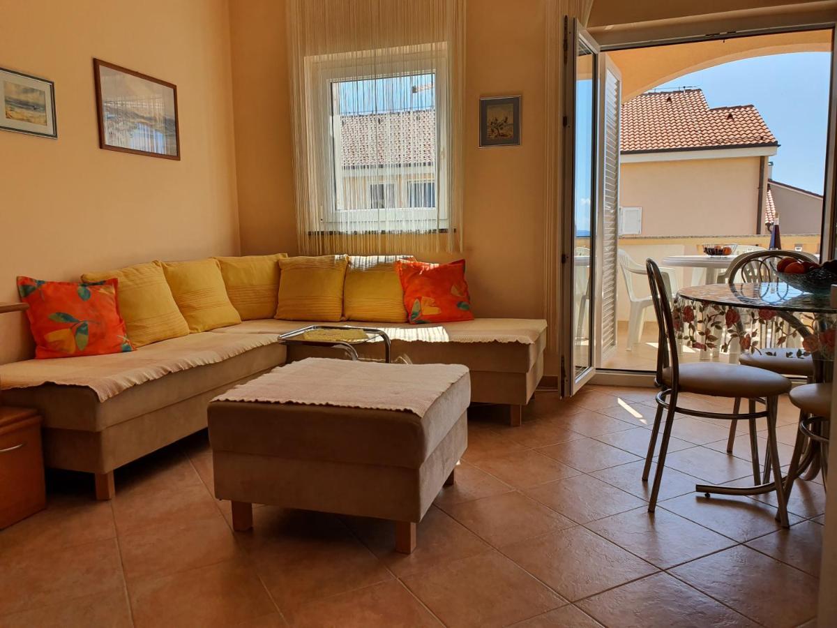 Apartments Coral Novalja Ngoại thất bức ảnh