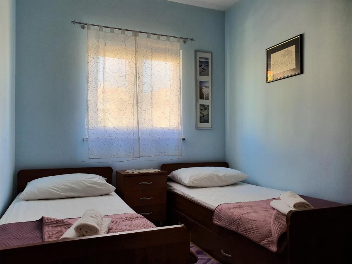 Apartments Coral Novalja Ngoại thất bức ảnh