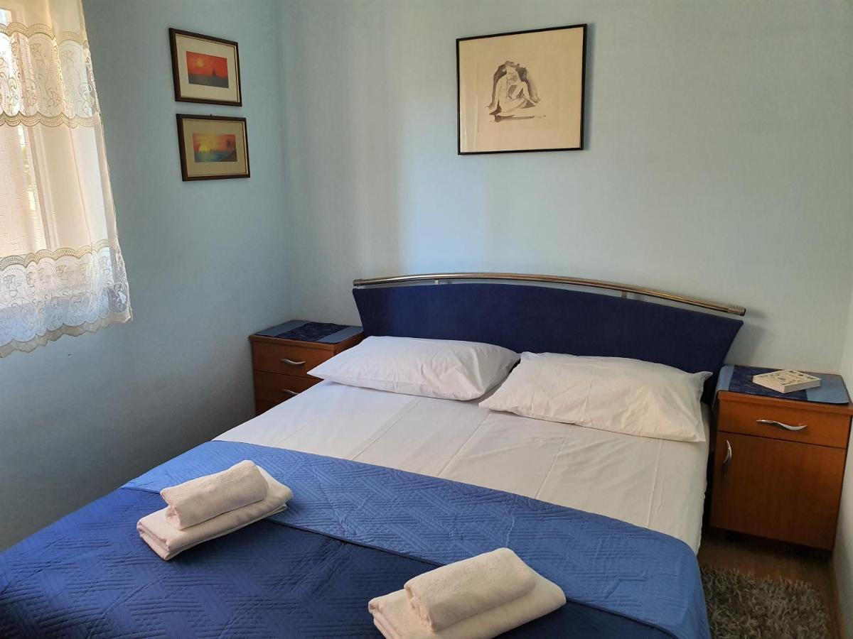 Apartments Coral Novalja Ngoại thất bức ảnh